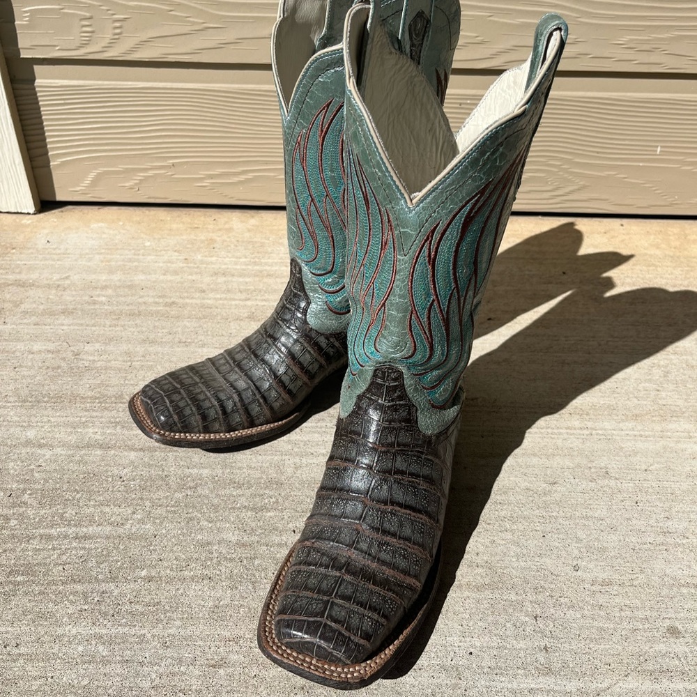 8.5B Ariat Nitro Caiman Belly and Turquoise Boots